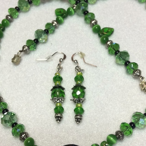 FINAL SALE PRICE OOAK Design Stone, Crystal & Metal Necklace & ER’s - Picture 3 of 6